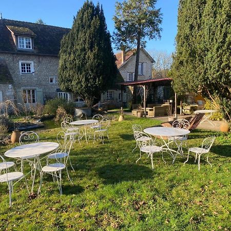 Une Vie En Rose Pressagny-lʼOrgeuilleux Kültér fotó